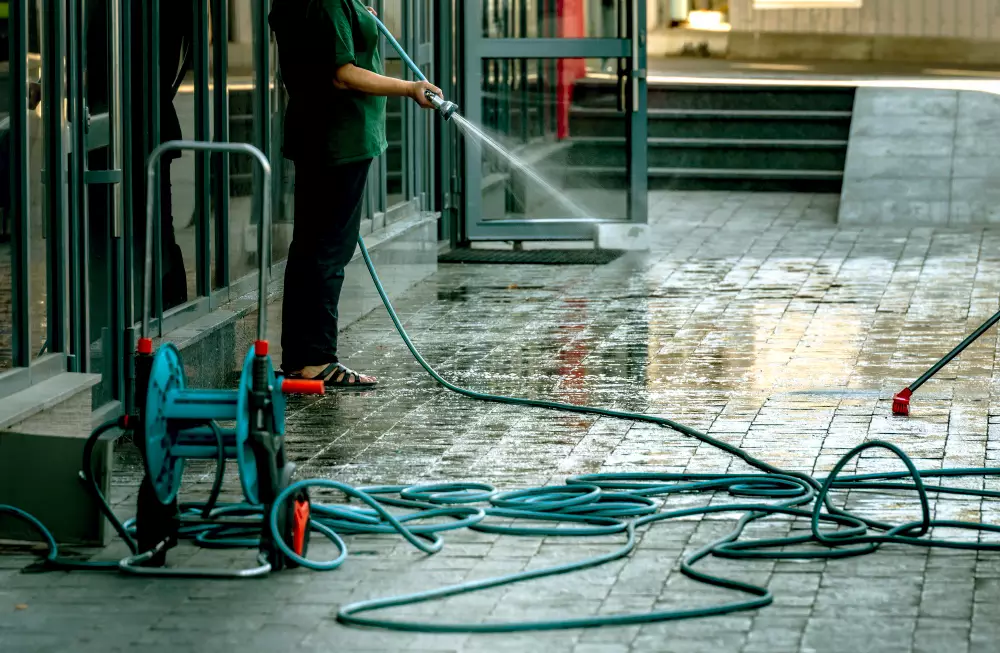 Apartment Complex Pressure Washing Maintenance Plans